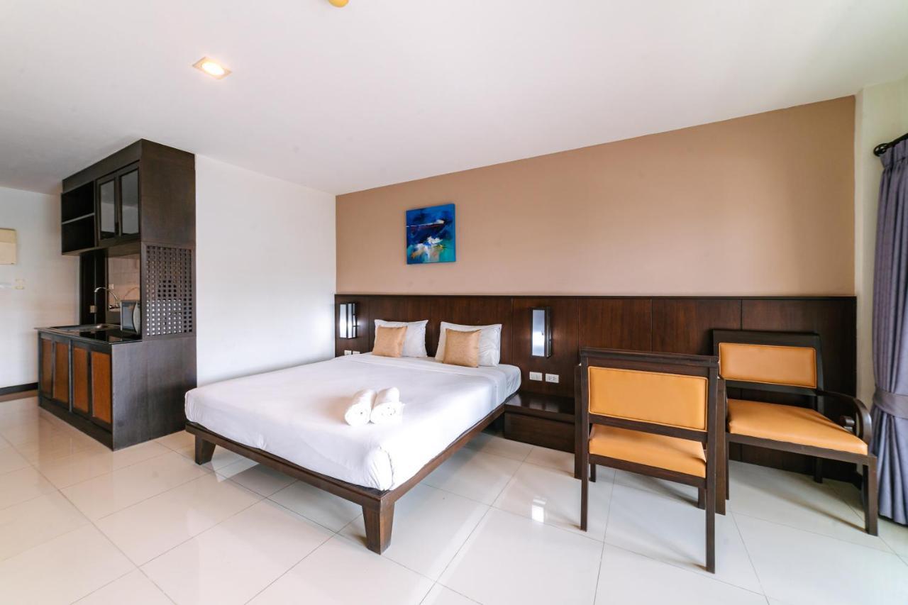 Ratana Hotel Sakdidet, Phuket Town Eksteriør billede